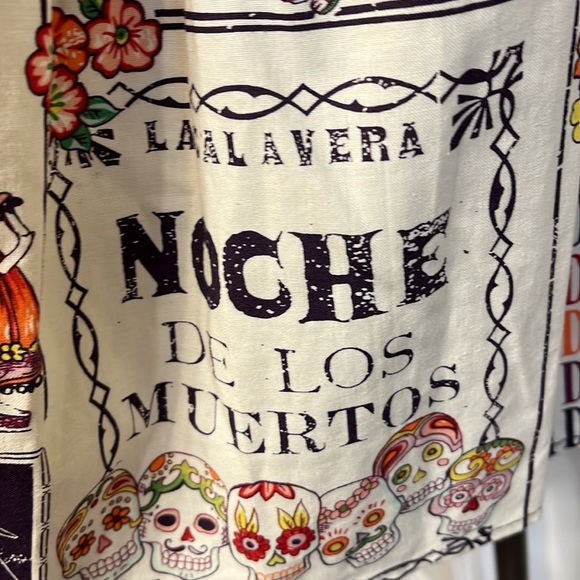 Hemet día de muertos 💀 skirt. NWT - Picture 3 of 7